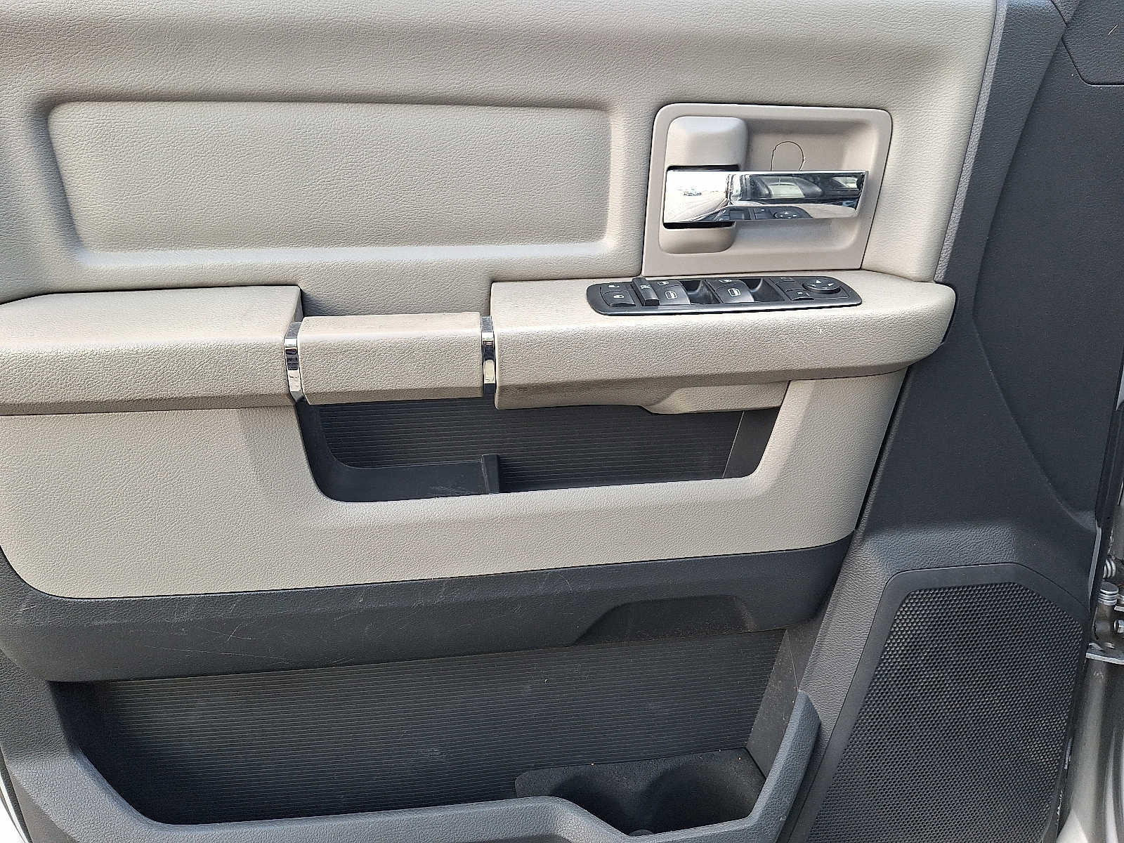 Used 2011 RAM 1500 Big Horn AWD/4WD image 13