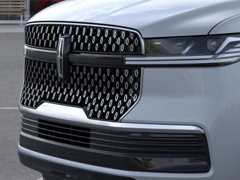 New 2026 Lincoln Navigator Premiere image 17