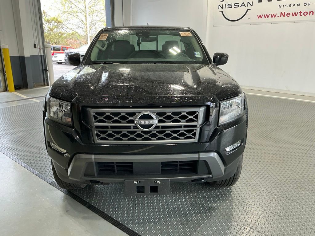 Used 2024 Nissan Frontier SV w/ SV Convenience Package image 9
