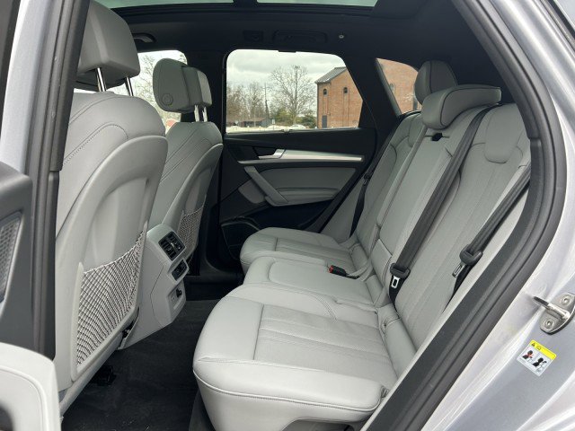 Certified 2024 Audi Q5 2.0T Premium Plus w/ Premium Plus Package image 21