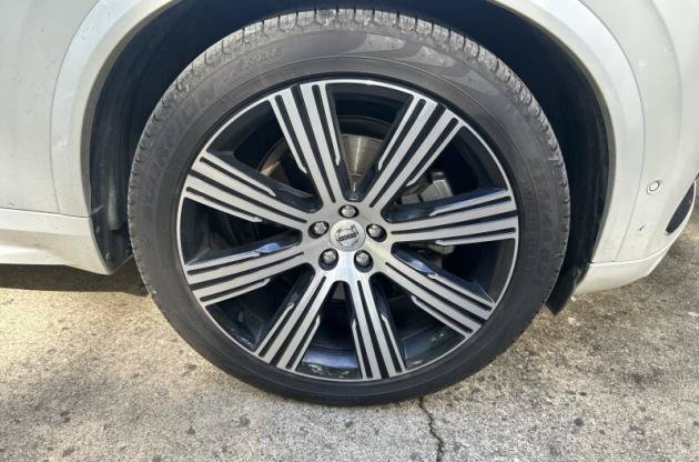 Used 2025 Volvo XC90 B6 Ultra w/ Protection Package AWD/4WD image 7