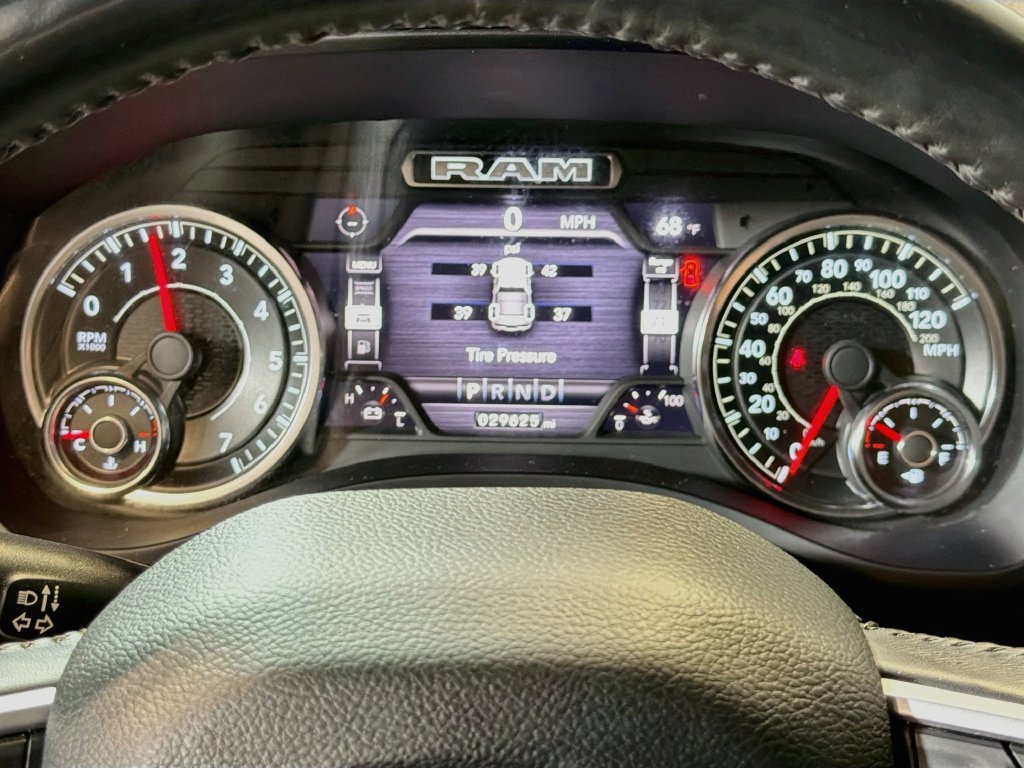 Used 2023 RAM 1500 Big Horn AWD/4WD image 14