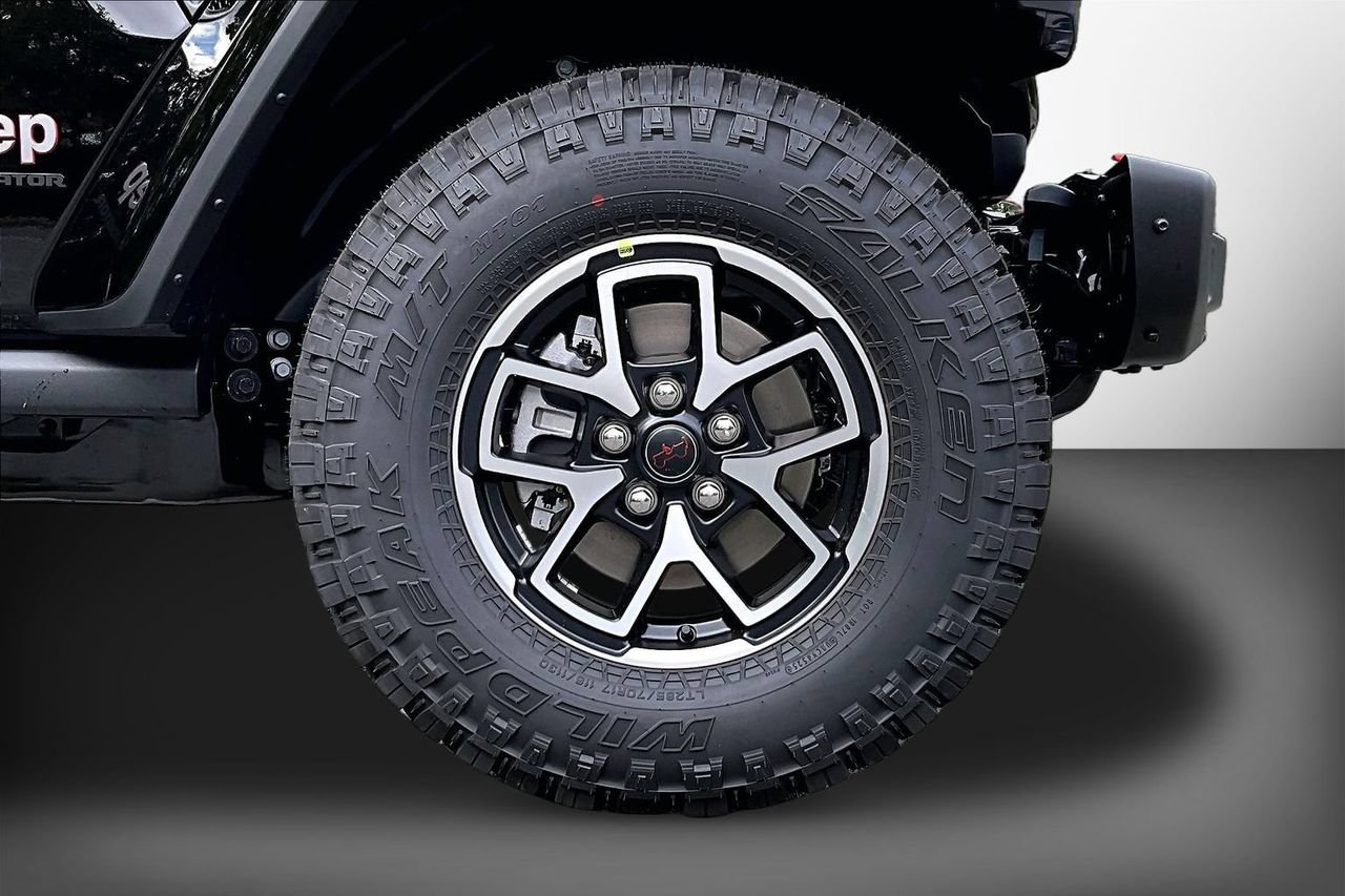 New 2026 Jeep Gladiator Rubicon AWD/4WD image 32