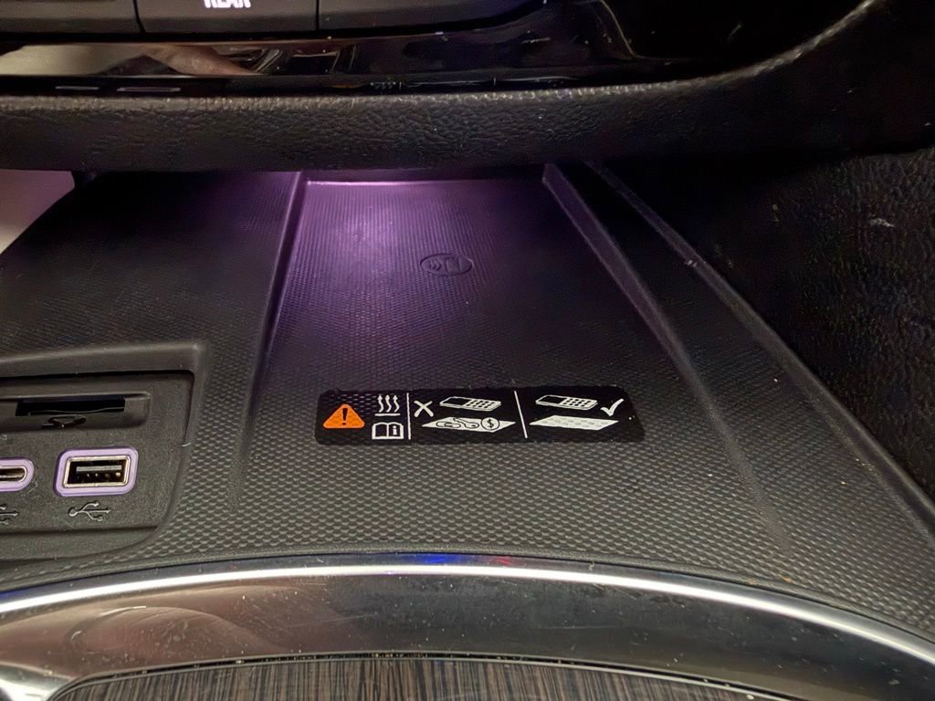 Used 2024 Buick Enclave Essence w/ Sport Touring Edition image 11