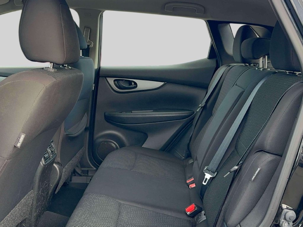 Used 2020 Nissan Rogue Sport S w/ Appearance Package AWD/4WD image 9