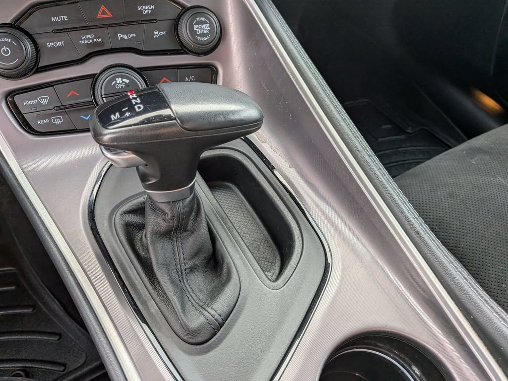 Used 2022 Dodge Challenger R/T w/ Plus Package RWD image 19