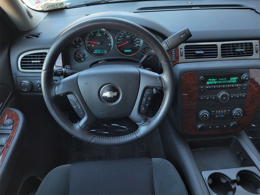 Used 2009 Chevrolet Tahoe LT w/ Convenience Package image 16