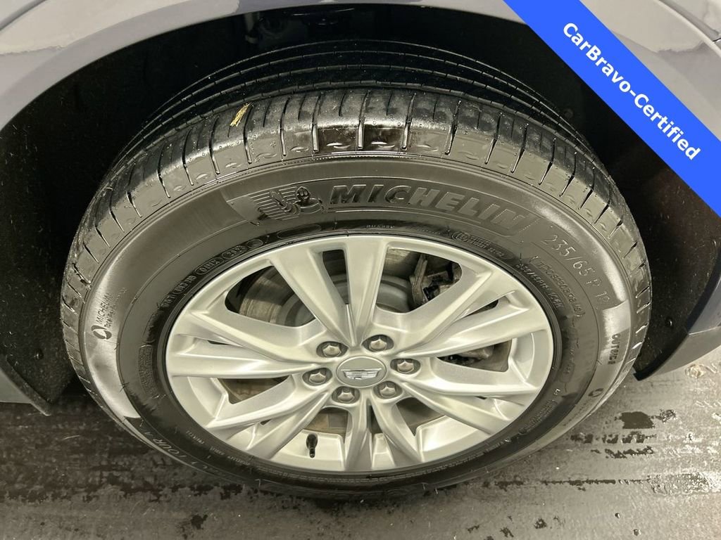 Certified 2025 Cadillac XT5 Luxury image 8