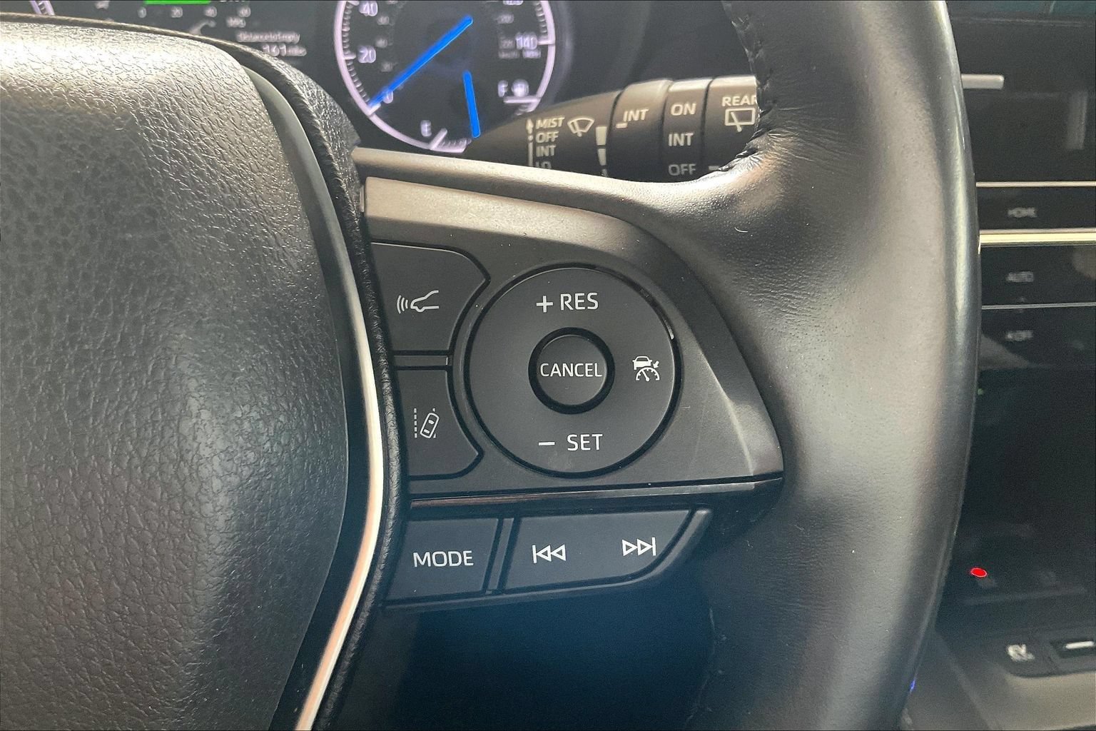 Used 2021 Toyota Venza Limited AWD/4WD image 12