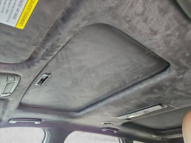 Used 2022 Kia Telluride SX w/ SX Prestige Package AWD/4WD image 15