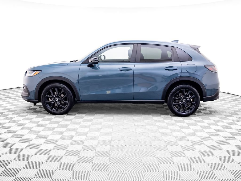 Certified 2025 Honda HR-V Sport image 2