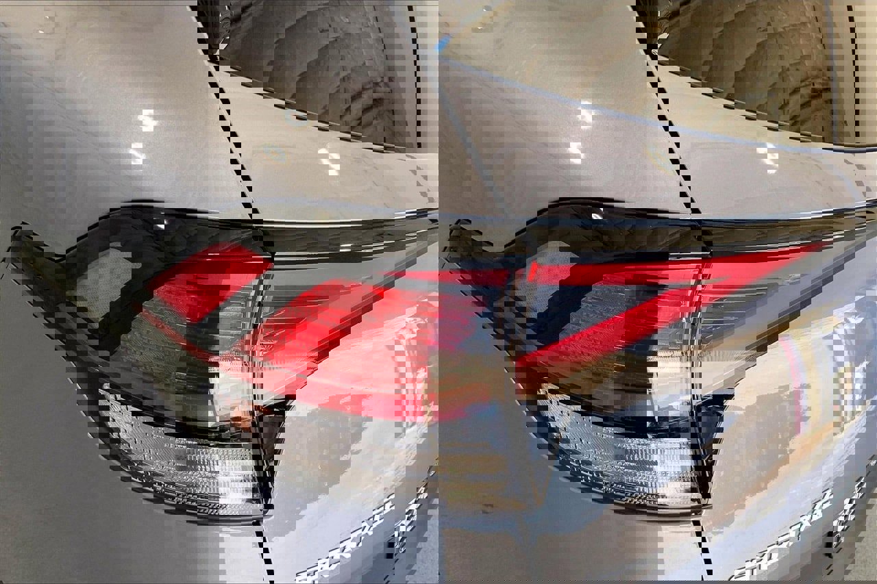 Used 2023 Kia Sportage EX image 29