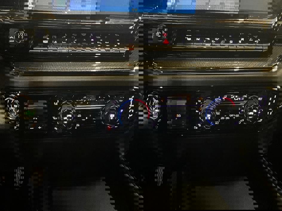 New 2026 Chevrolet Silverado 2500 ZR2 w/ LPO, Dark Essentials Package image 20