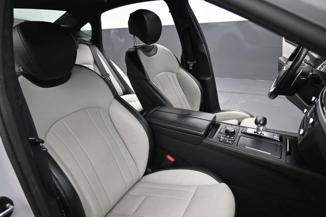 Used 2019 Genesis G80 3.3T Sport RWD image 26