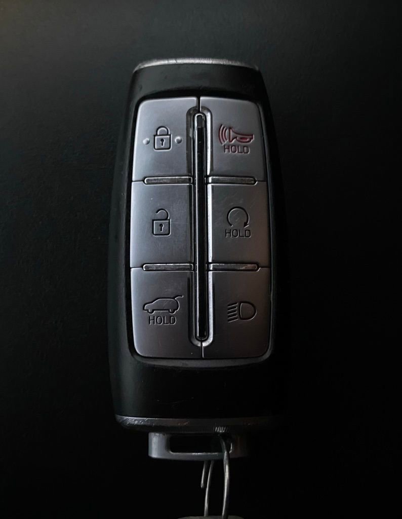 Used 2022 Genesis GV70 2.5T w/ Select Package image 38