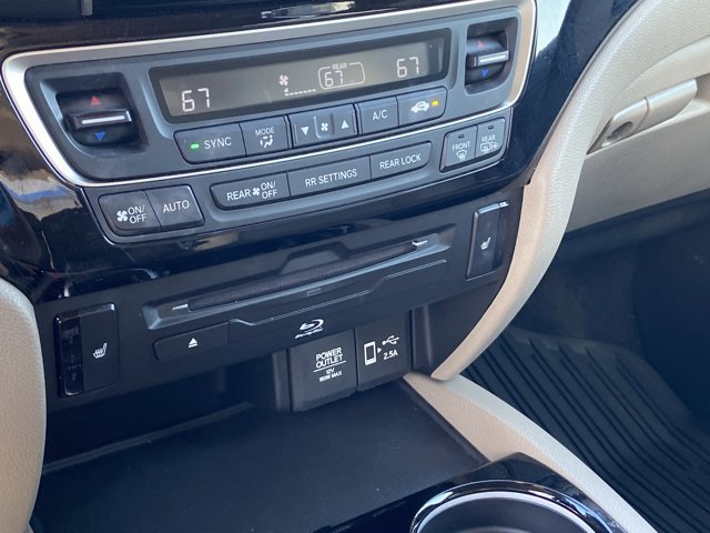 Used 2021 Honda Pilot Touring image 40