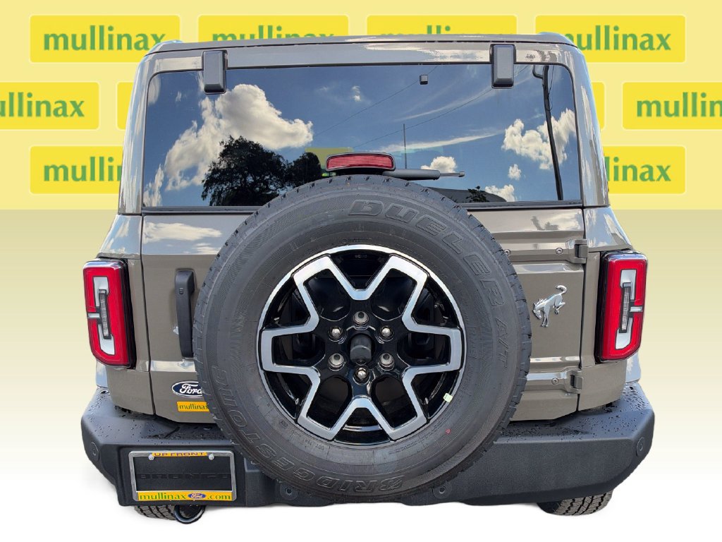 New 2026 Ford Bronco Outer Banks AWD/4WD image 14