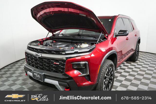 Used 2024 Chevrolet Traverse Z71 w/ Enhanced Driving Package AWD/4WD image 31