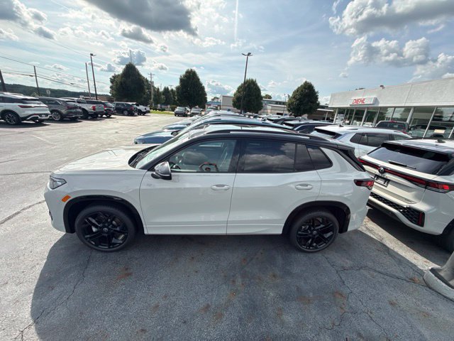 New 2026 Volkswagen Tiguan SE R-Line AWD/4WD image 13