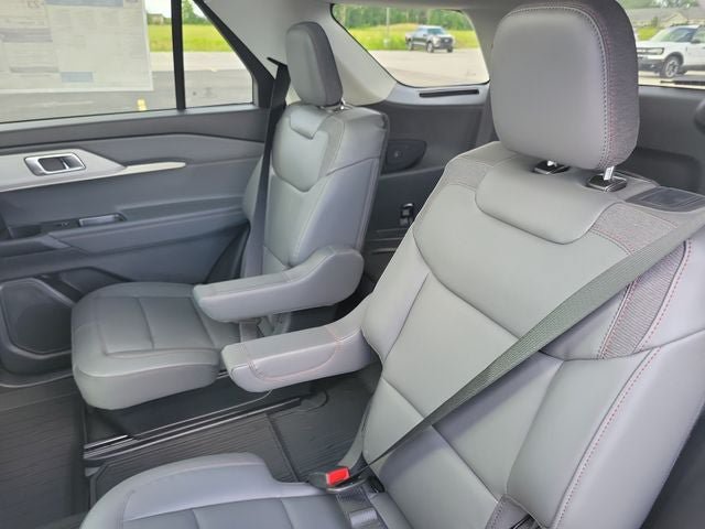 New 2026 Ford Explorer Active w/ Active Comfort Package AWD/4WD image 24