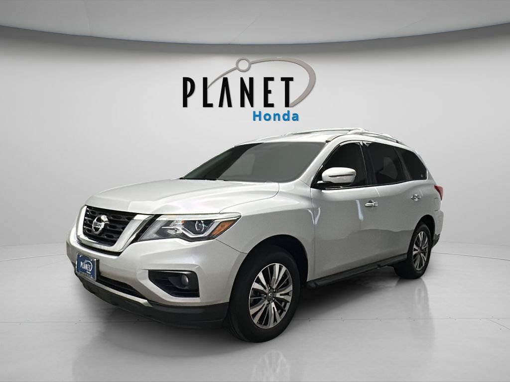 Used 2018 Nissan Pathfinder SV AWD/4WD image 3