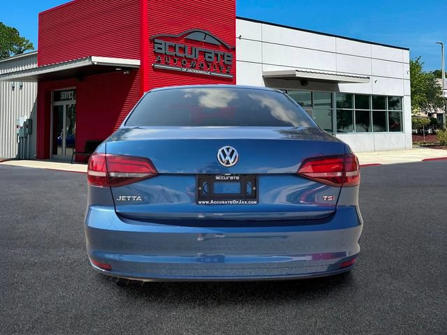 Used 2017 Volkswagen Jetta S FWD image 4