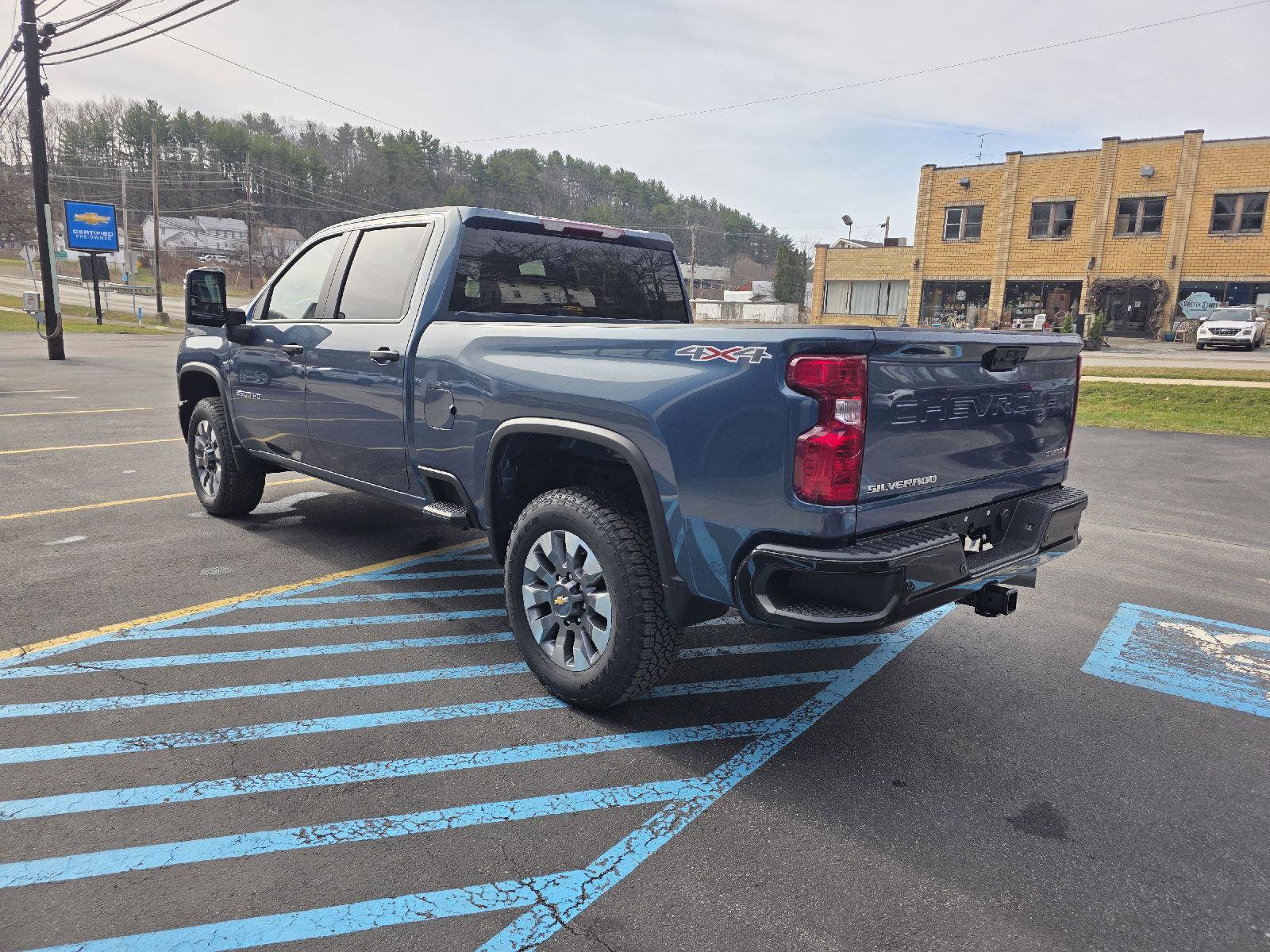 New 2026 Chevrolet Silverado 2500 Custom w/ Custom Value Package image 5