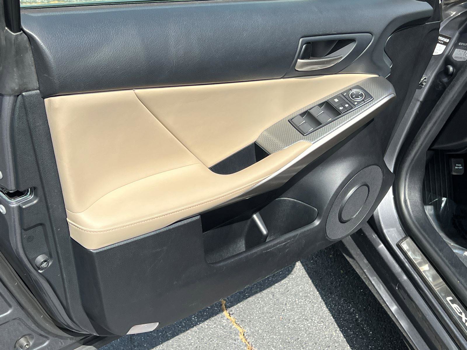 Used 2017 Lexus IS 350 F Sport w/ F Sport Package image 11