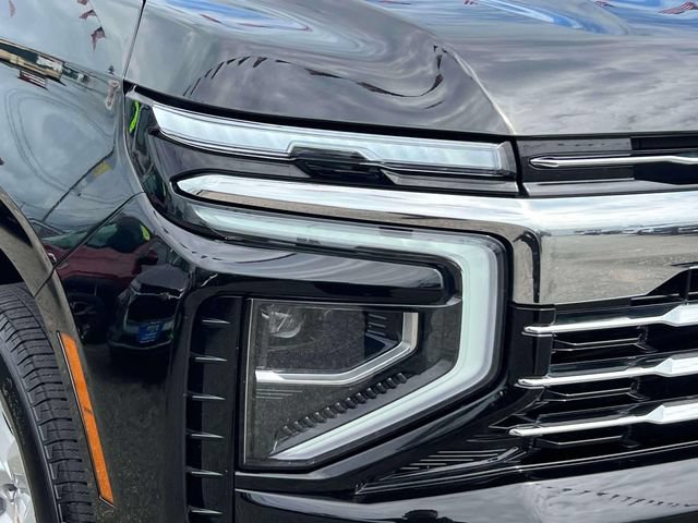 Certified 2026 Chevrolet Suburban LT w/ Comfort Package AWD/4WD image 10
