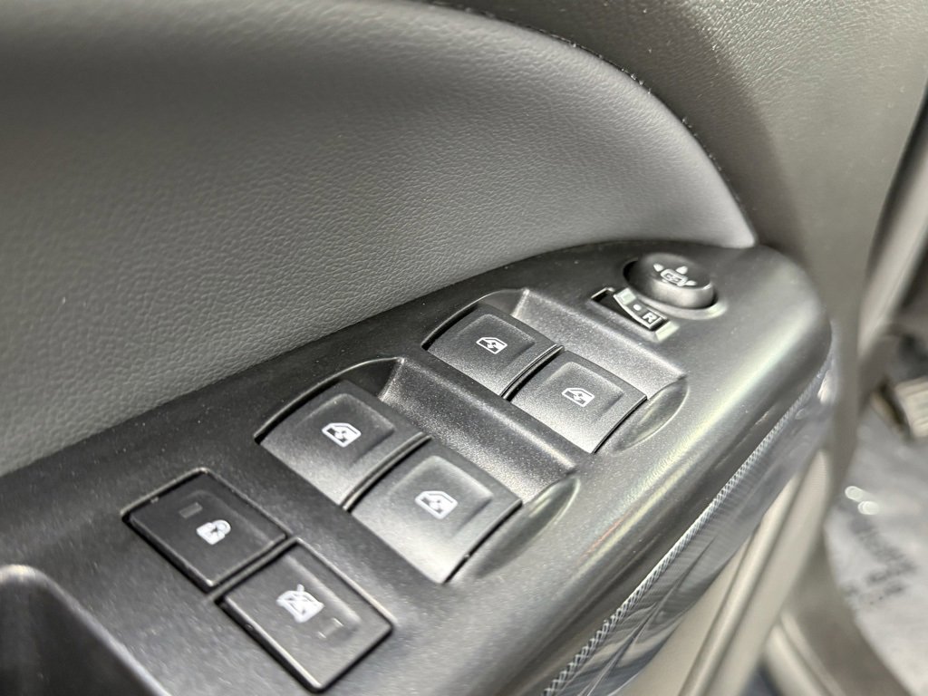 Used 2019 Chevrolet Colorado Z71 image 14