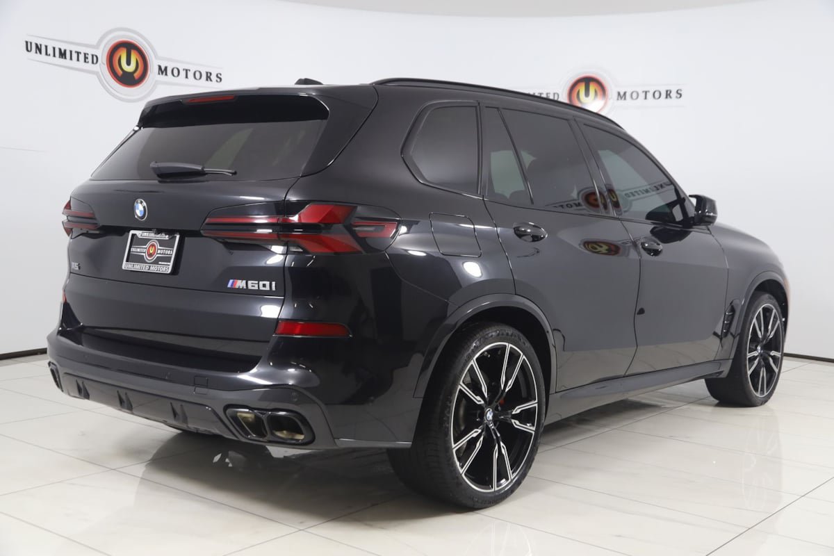 Used 2024 BMW X5 M60i w/ Executive Package AWD/4WD image 3