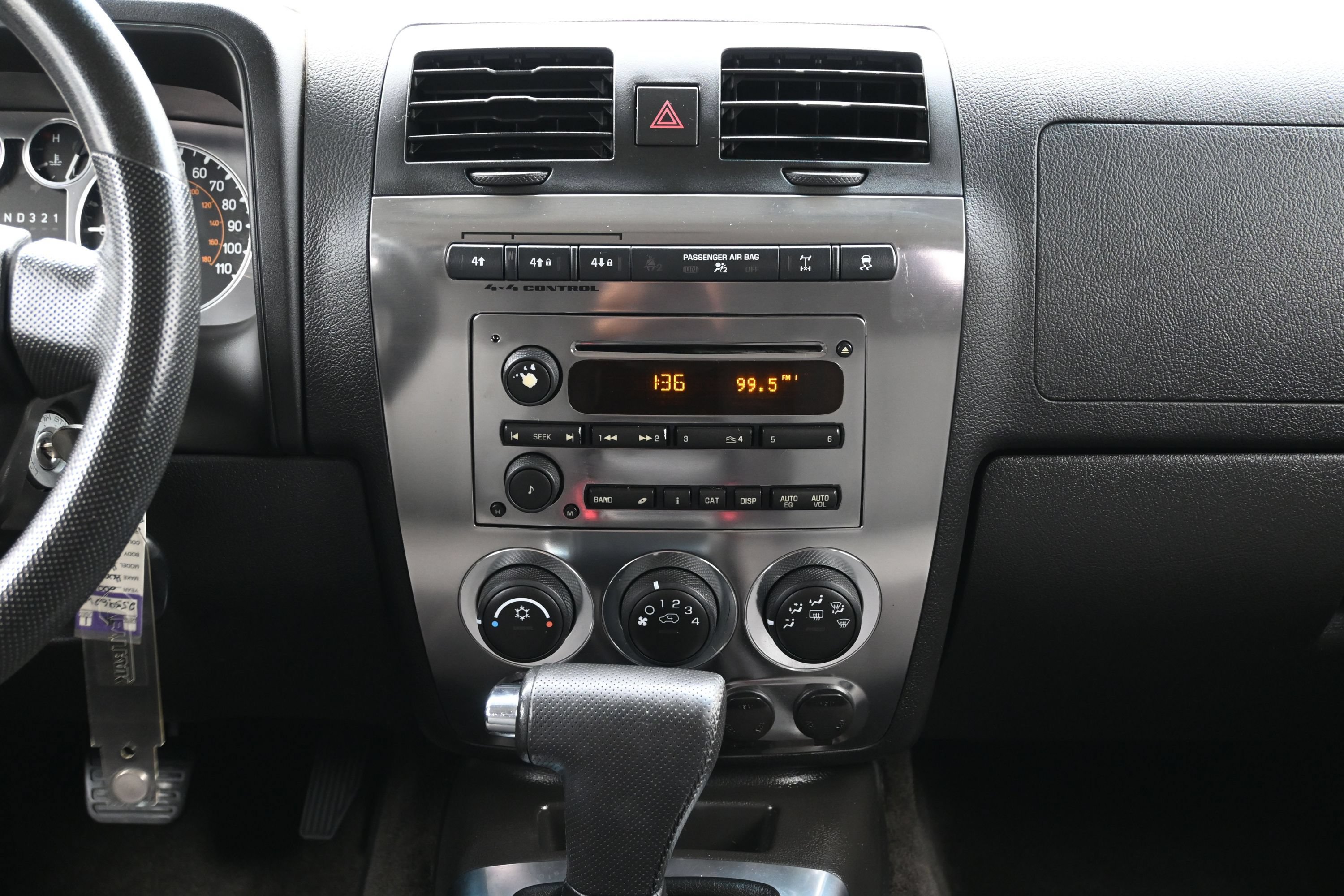 Used 2007 HUMMER H3 AWD/4WD image 17