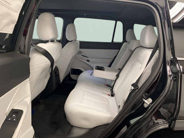 New 2026 Jeep Cherokee Limited AWD/4WD image 21