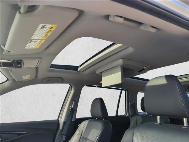 Used 2020 Honda Pilot Elite image 29