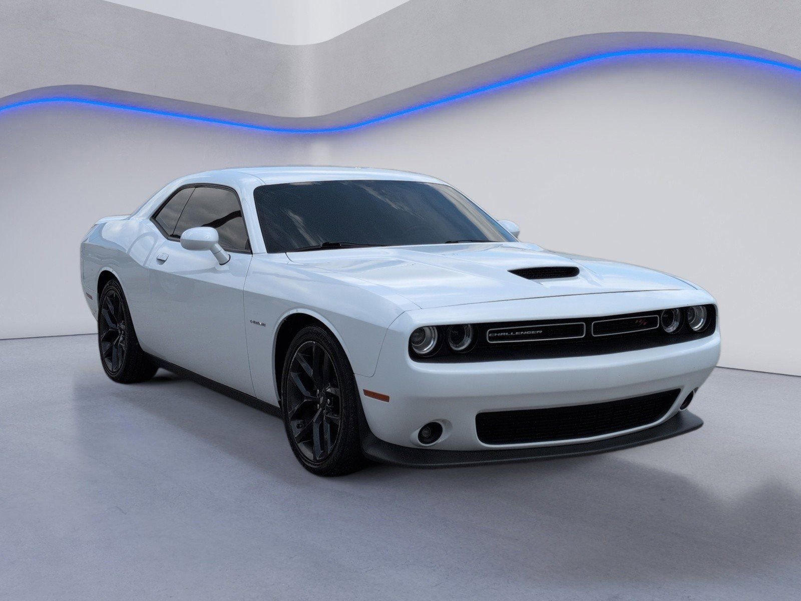 Used 2021 Dodge Challenger R/T RWD image 9