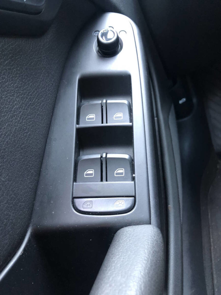 Used 2009 Audi A4 2.0T Premium Plus image 18