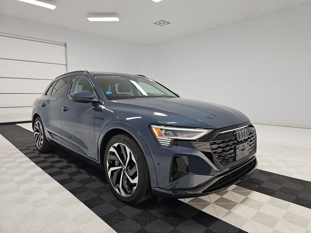 Used 2024 Audi Q8 e-tron Prestige w/ Prestige Package image 3