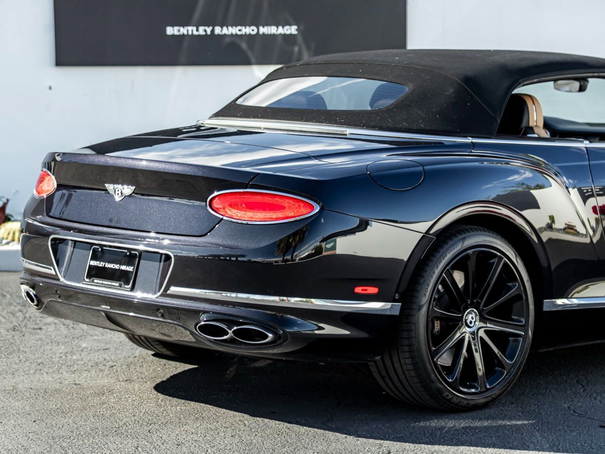 Used 2021 Bentley Continental GT image 14