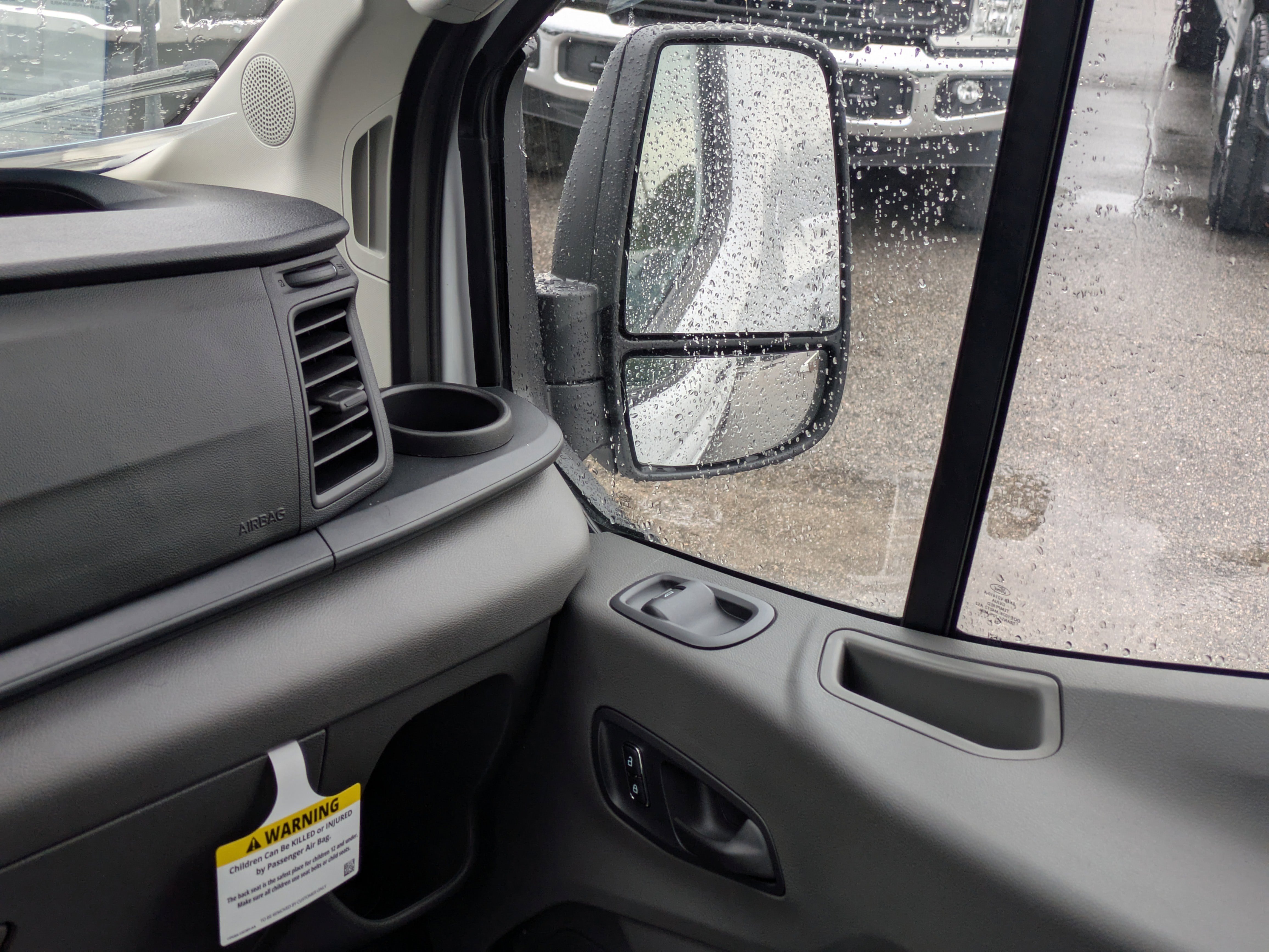 New 2025 Ford Transit 150 Low Roof RWD image 17