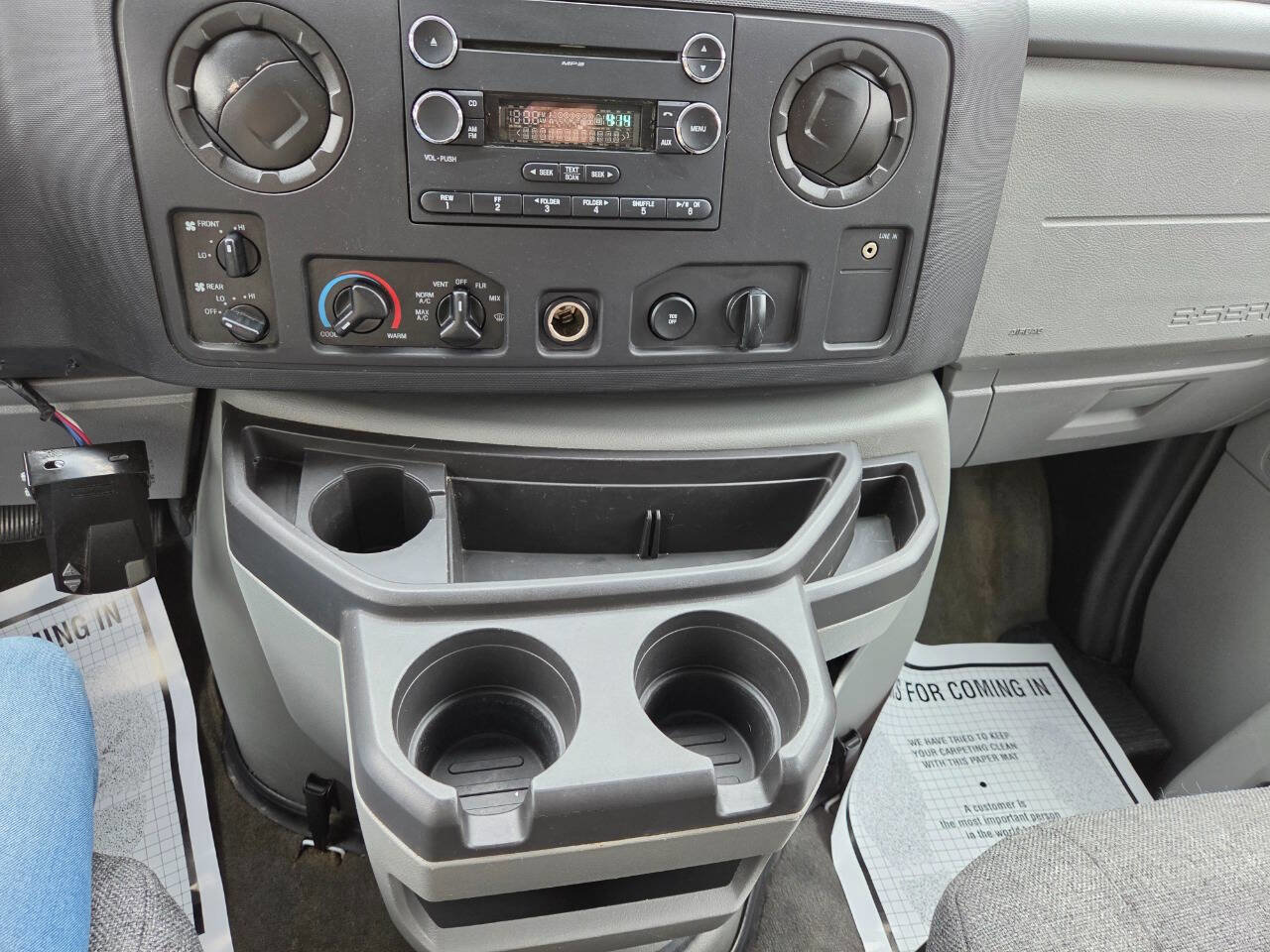 Used 2012 Ford E-350 and Econoline 350 XLT RWD image 16