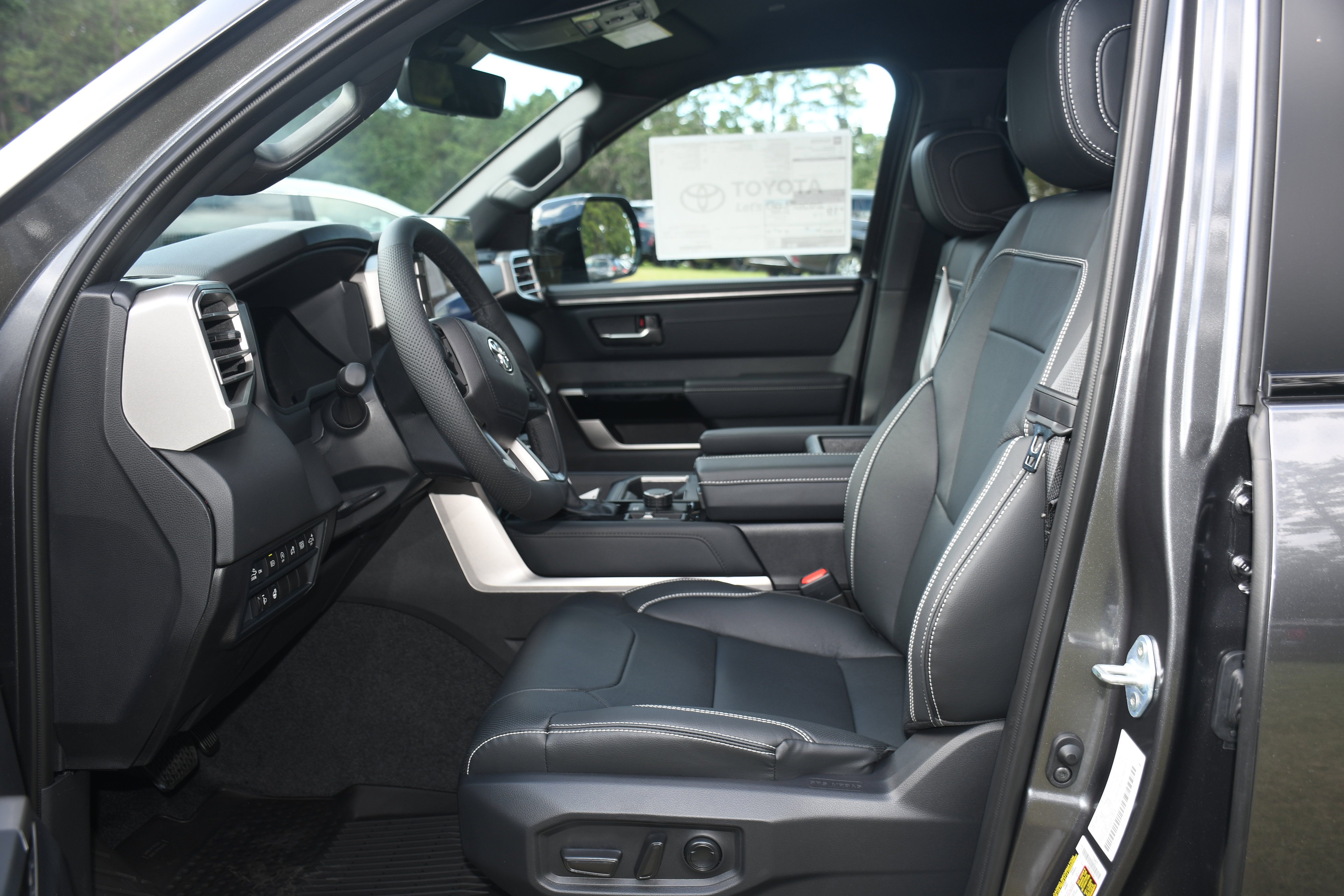 New 2026 Toyota Tundra Limited image 3