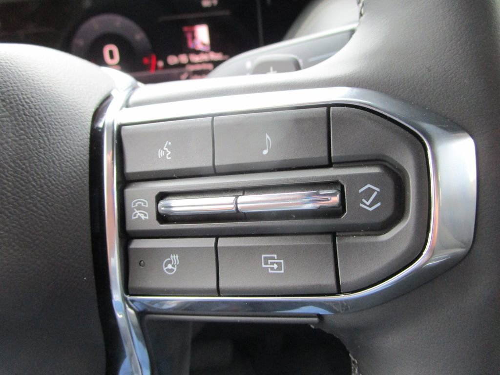 New 2026 GMC Yukon Elevation image 35