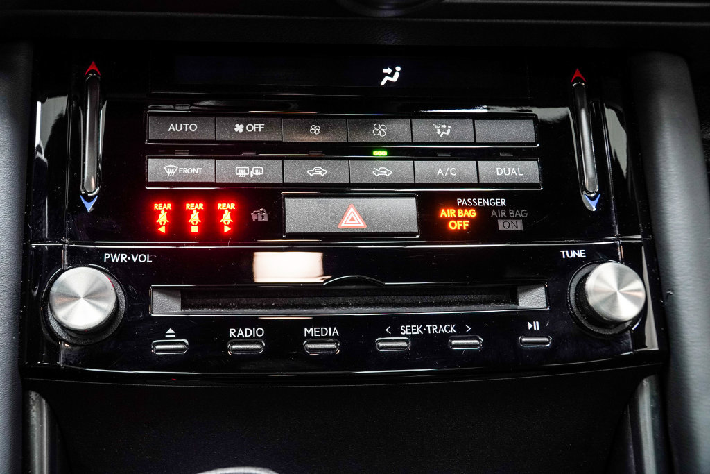 Used 2024 Lexus IS 350 F Sport RWD image 27