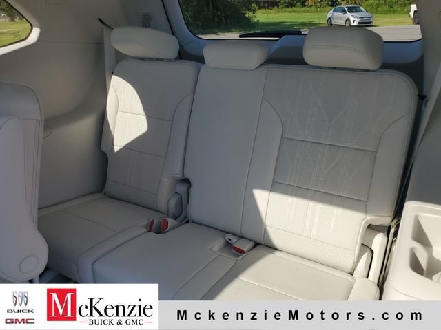New 2027 Buick Enclave Avenir w/ LPO, Floor Liner Package FWD image 25