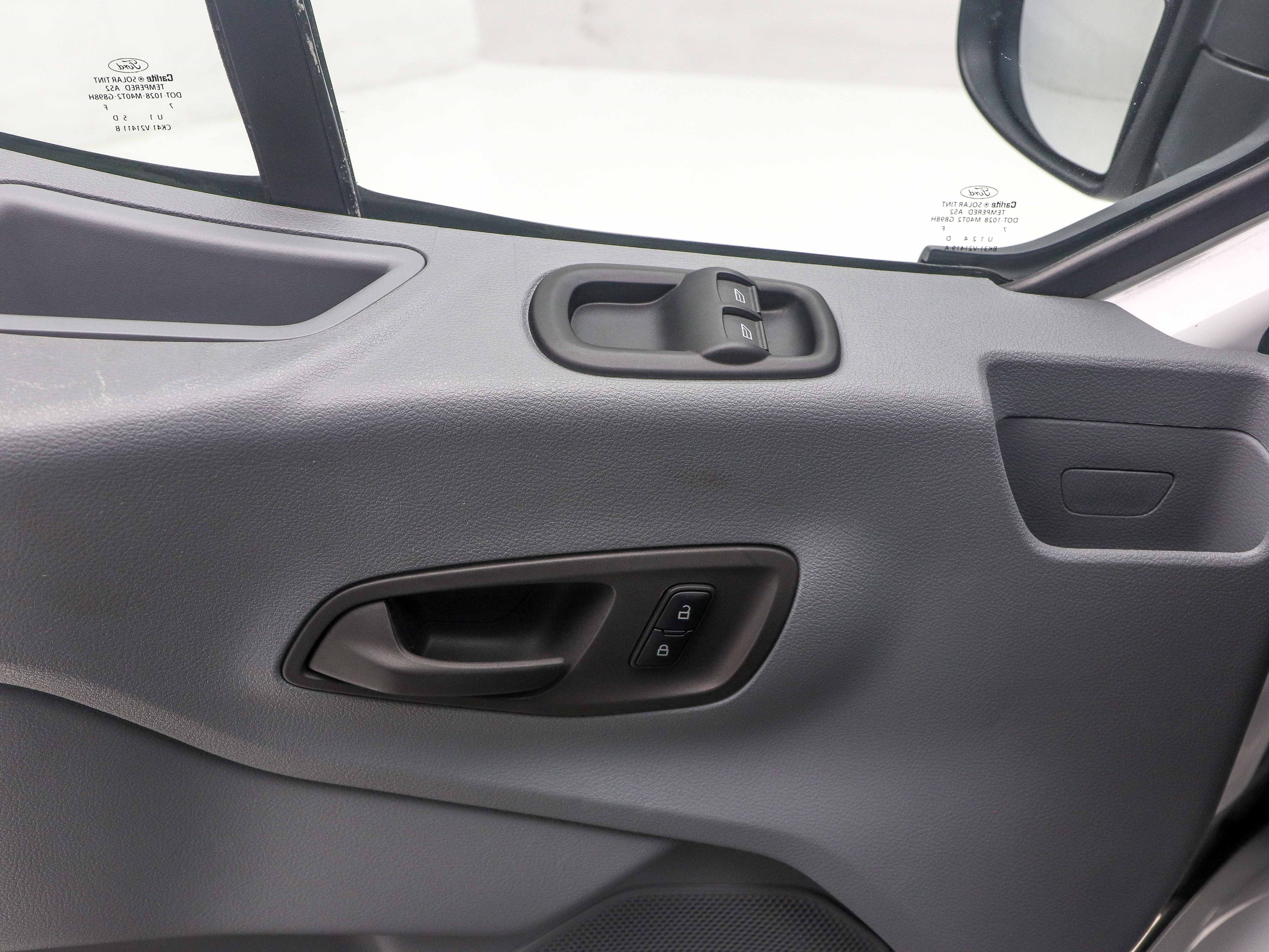 Used 2017 Ford Transit 350 XL RWD image 25
