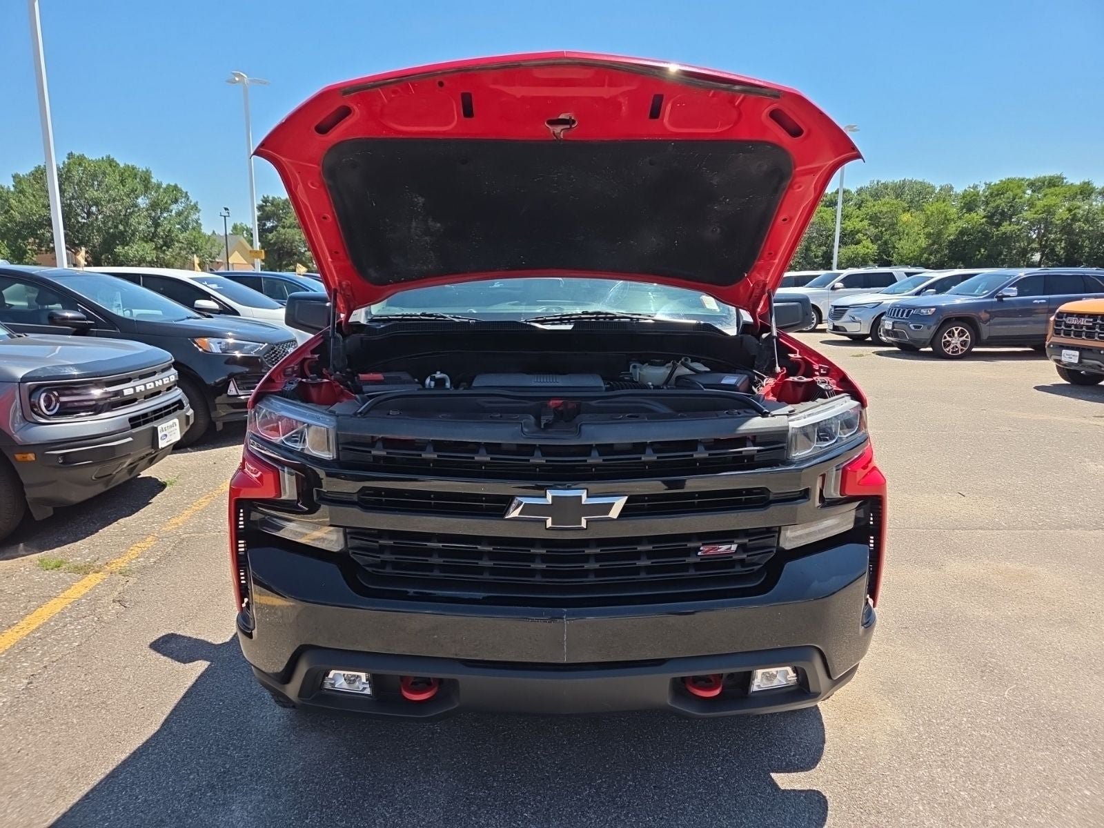 Used 2019 Chevrolet Silverado 1500 LT Trail Boss AWD/4WD image 12