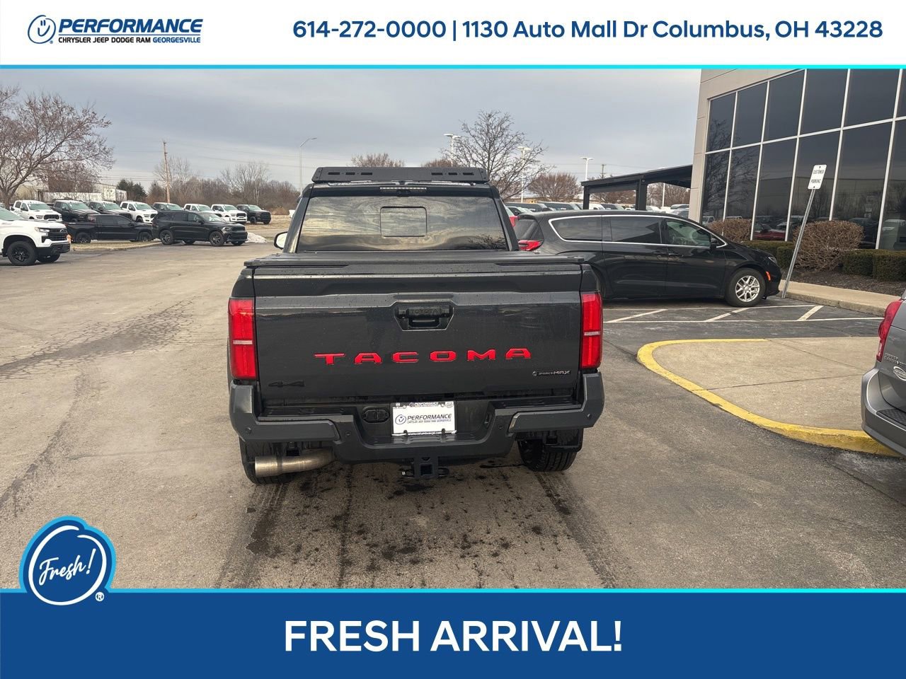 Used 2025 Toyota Tacoma TRD Sport image 5