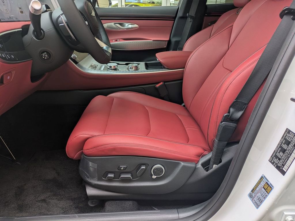 Used 2026 Genesis GV70 2.5T Sport Prestige image 10