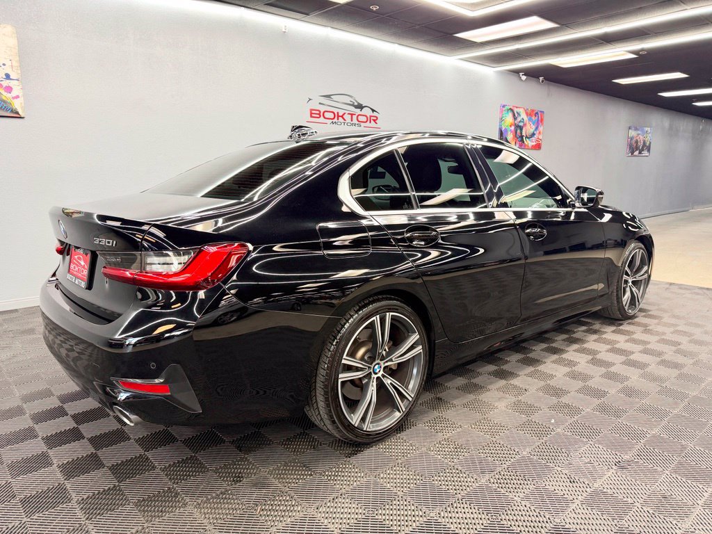Used 2021 BMW 330i Sedan w/ Convenience Package RWD image 15