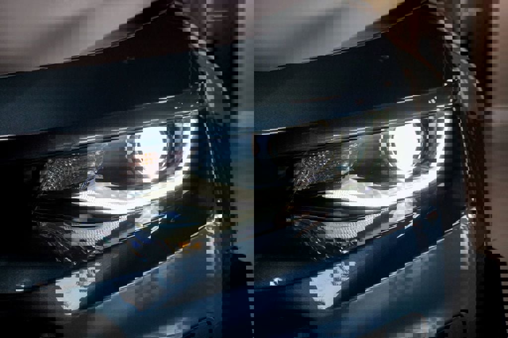 Used 2021 Chevrolet Camaro ZL1 image 80